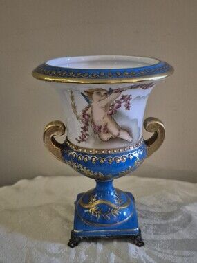 Antique Meissen Porcelain "Bleu Celeste" Urn